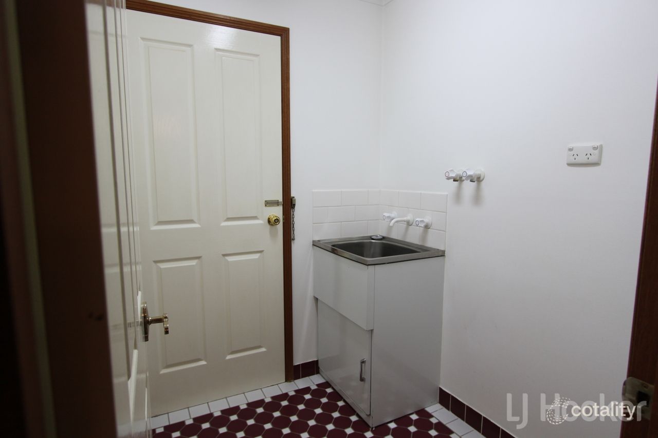 11/1-3 Forest Dr, Jerrabomberra, NSW 2619