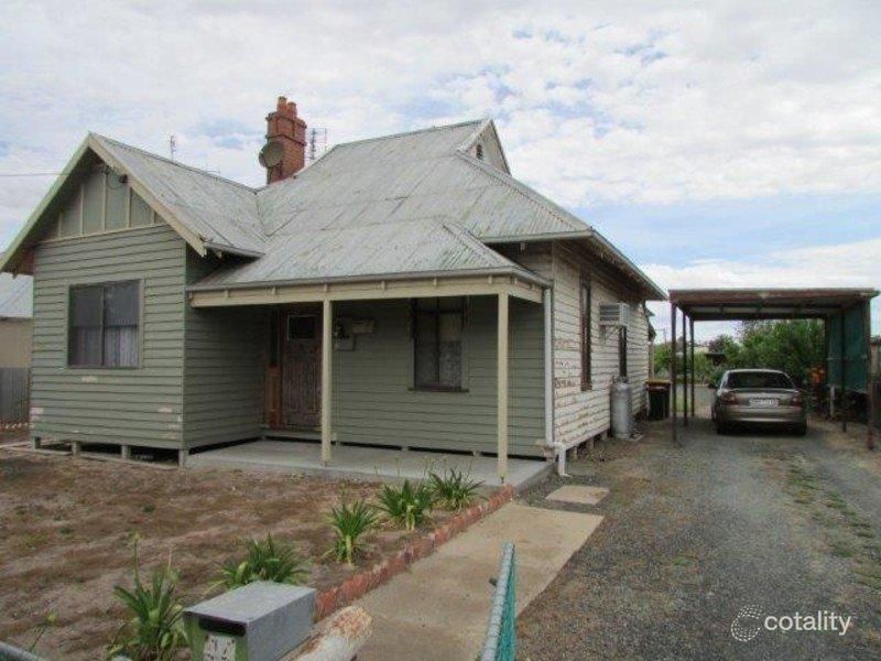 44 Charles St, Jeparit, VIC 3423
