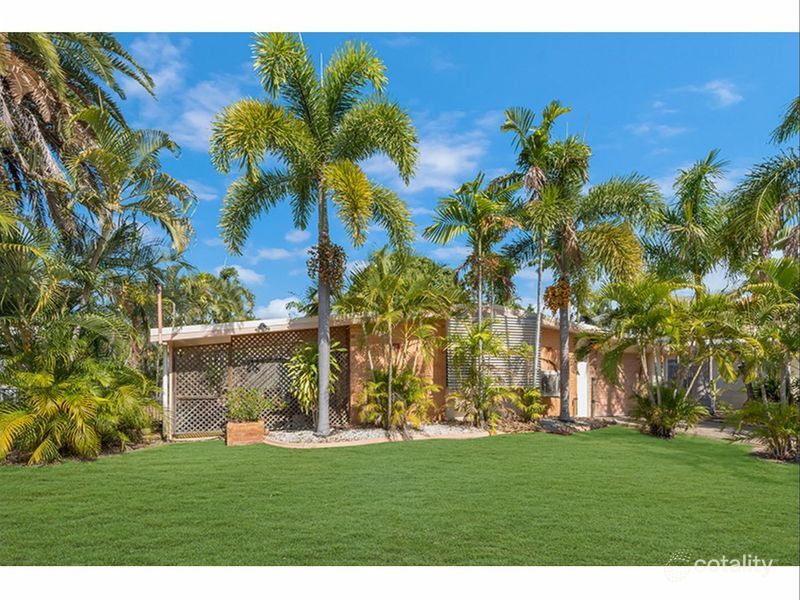 4 Canara St, Cranbrook, QLD 4814