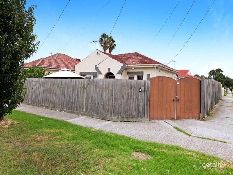 58 Suffolk Rd, Sunshine North, VIC 3020
