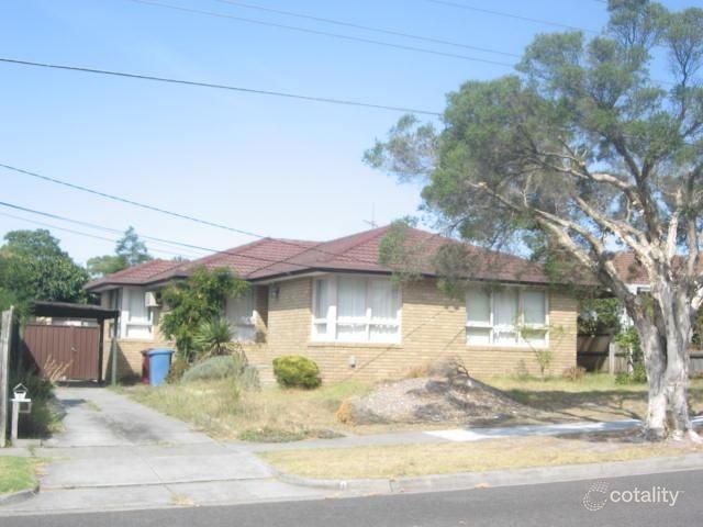 8 Lawrence Cres, Noble Park North, VIC 3174