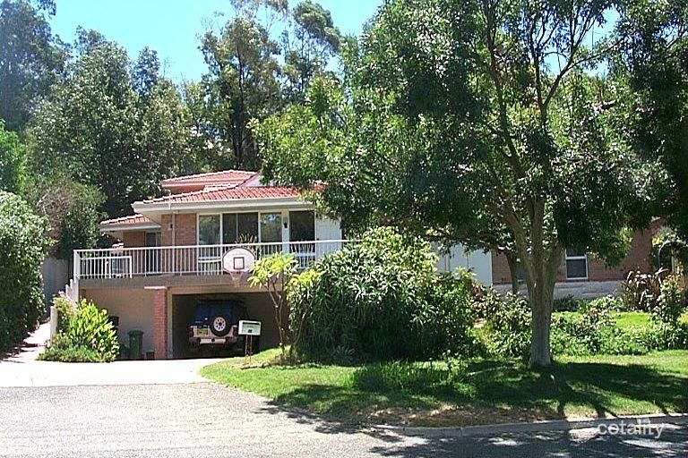 16 Marimba Cres, City Beach, WA 6015