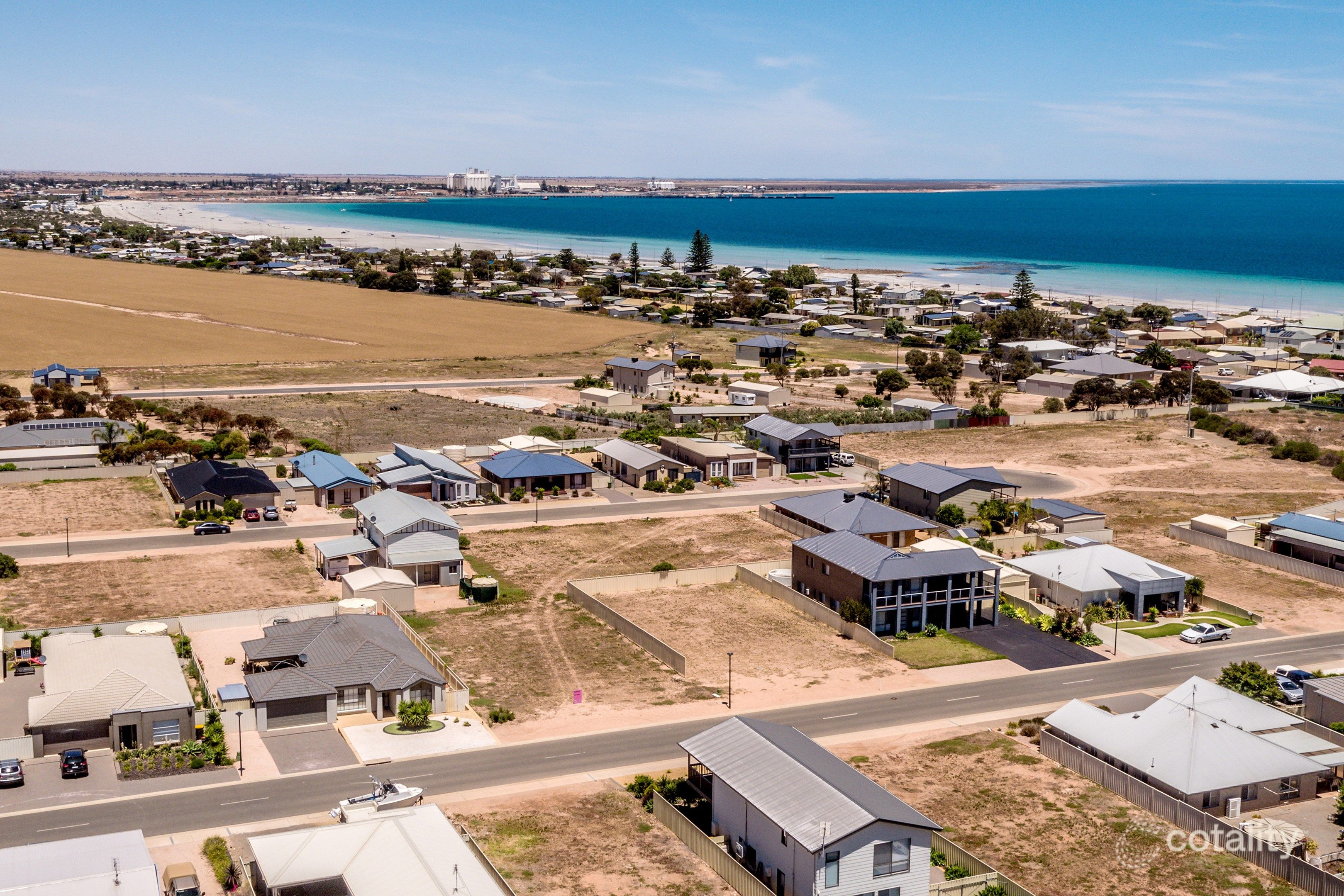 16 Islesworth St, North Beach, SA 5556