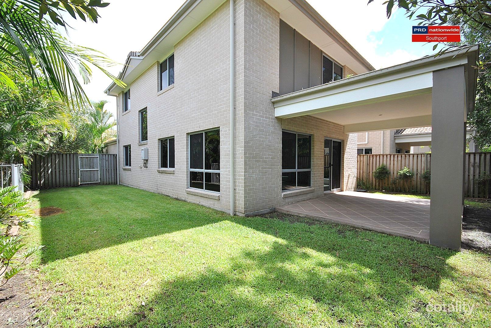 10/16-18 Geoff Wolter Dr W, Molendinar, QLD 4214