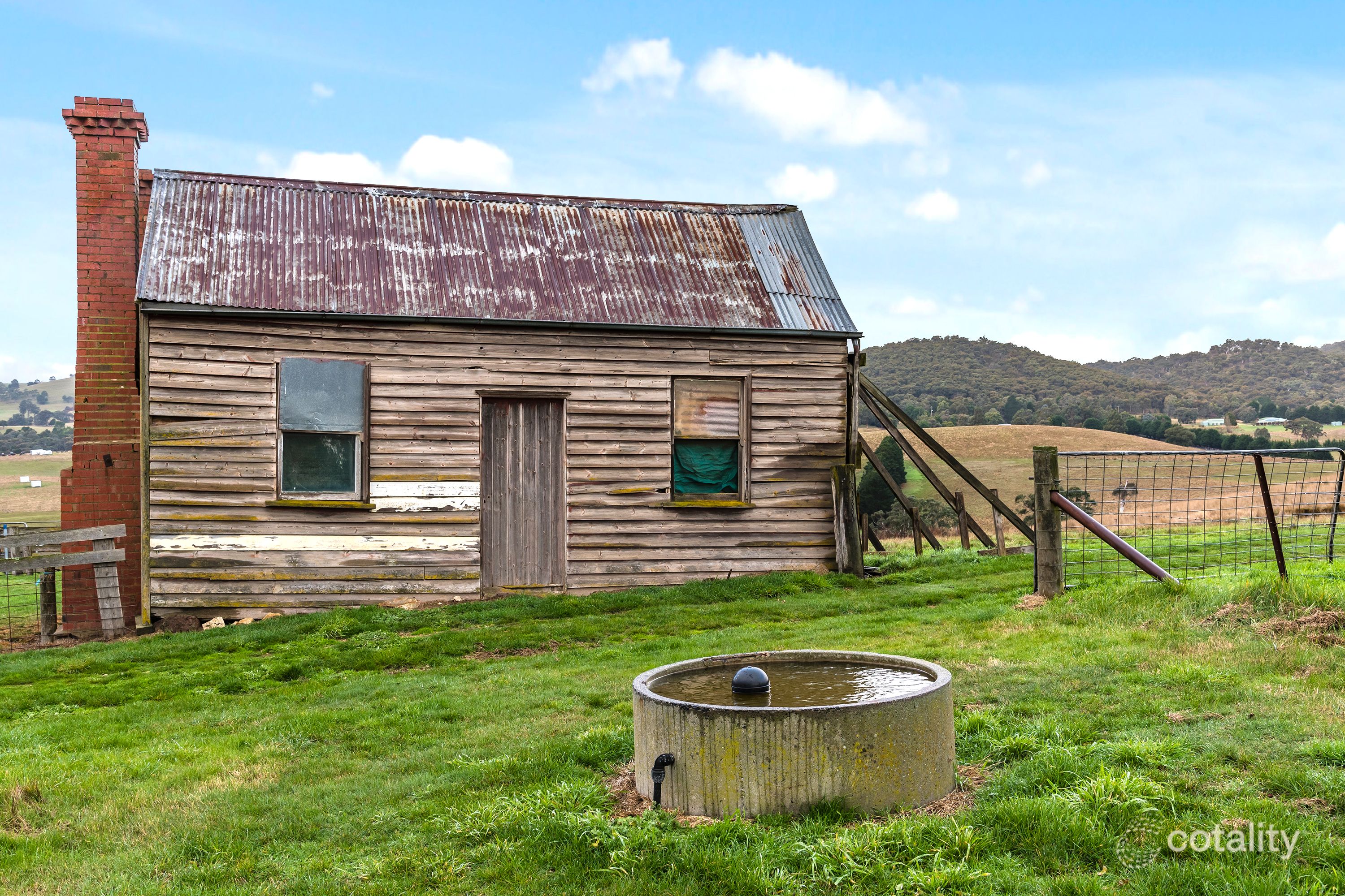 65 Grahams Rd, Lancefield, VIC 3435