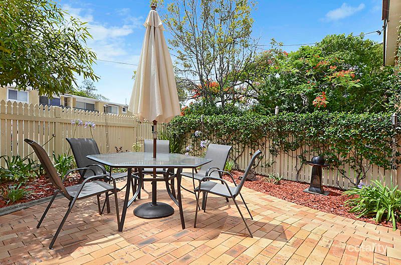 2/63 Jackson St, Hamilton, QLD 4007