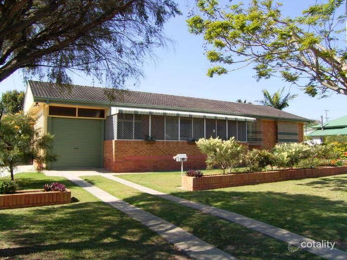 38 Arthur St, Woody Point, QLD 4019