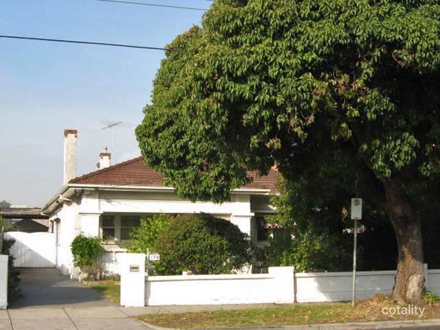 174 Bambra Rd, Caulfield, VIC 3162
