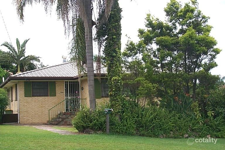 59 Falconer St, Southport, QLD 4215