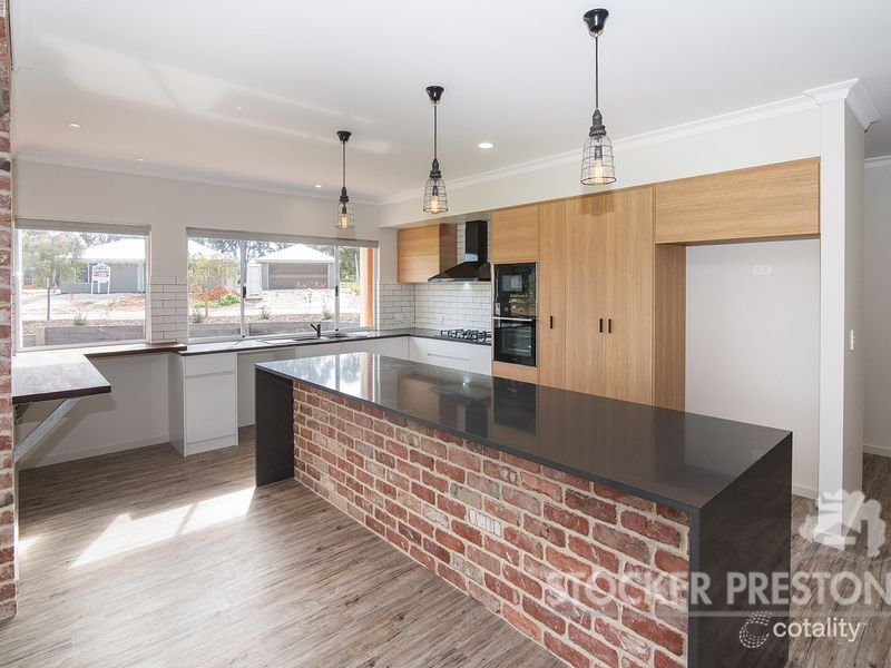 2 Copse Way, Cowaramup, WA 6284