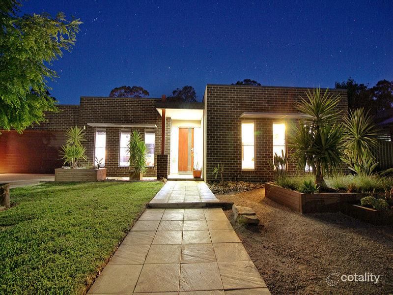 94 Mcivor Forest Dr, Junortoun, VIC 3551