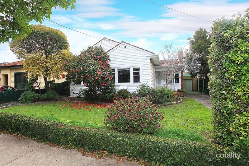 74 Madden St, Maidstone, VIC 3012