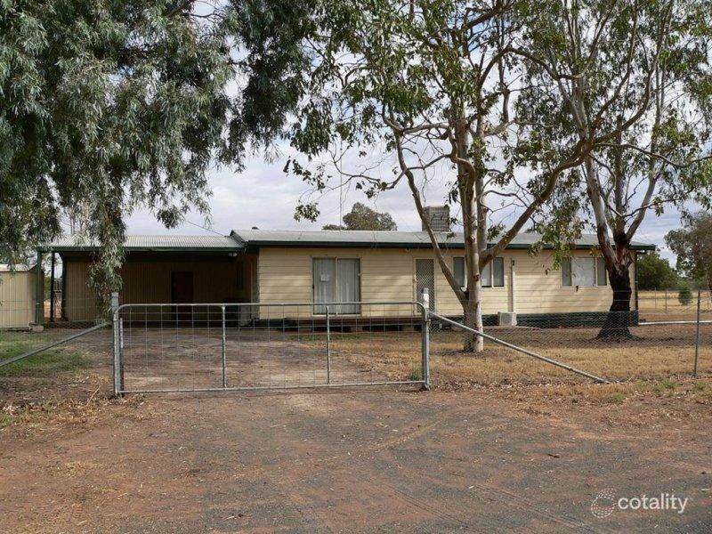22 Macquarie St, North Bourke, NSW 2840
