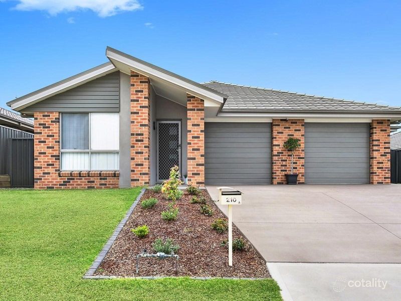 210 Johns Rd, Wadalba, NSW 2259