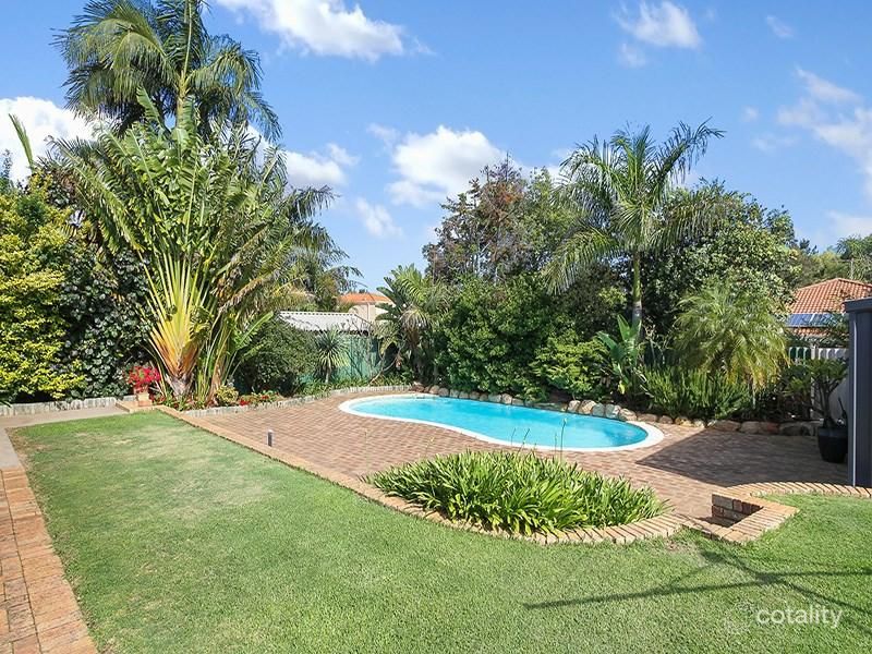 13 Mcmahon Way, Kardinya, WA 6163