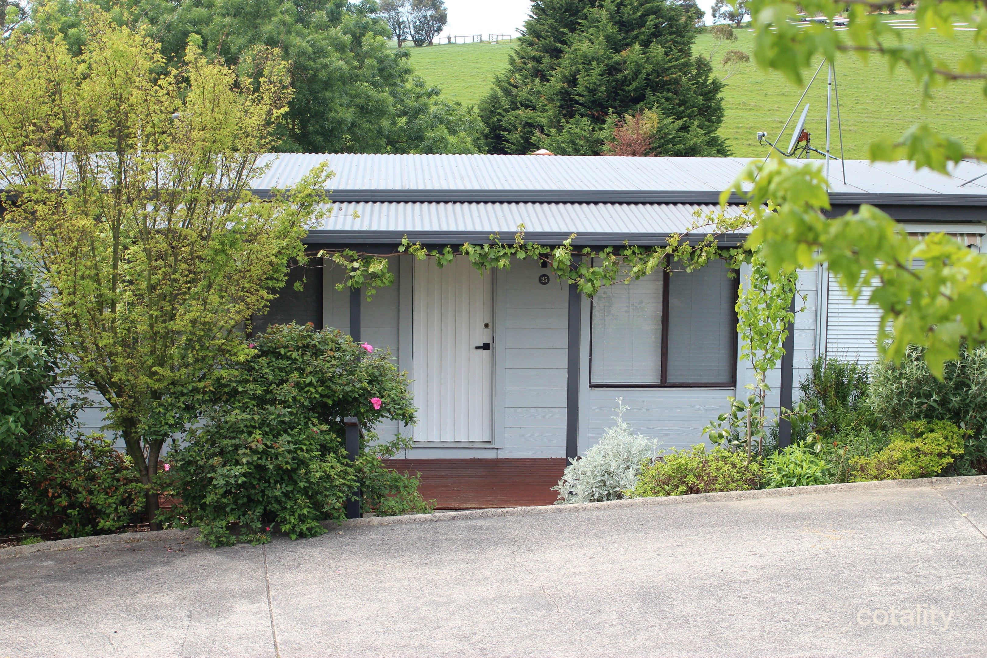 25 Smith St, Loch, VIC 3945
