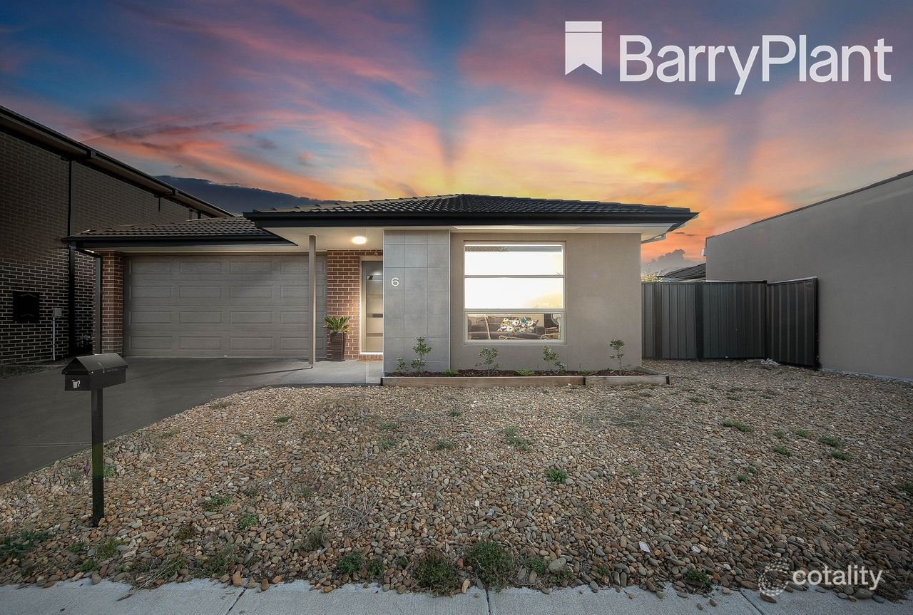 6 Tilia Dr, Cranbourne North, VIC 3977
