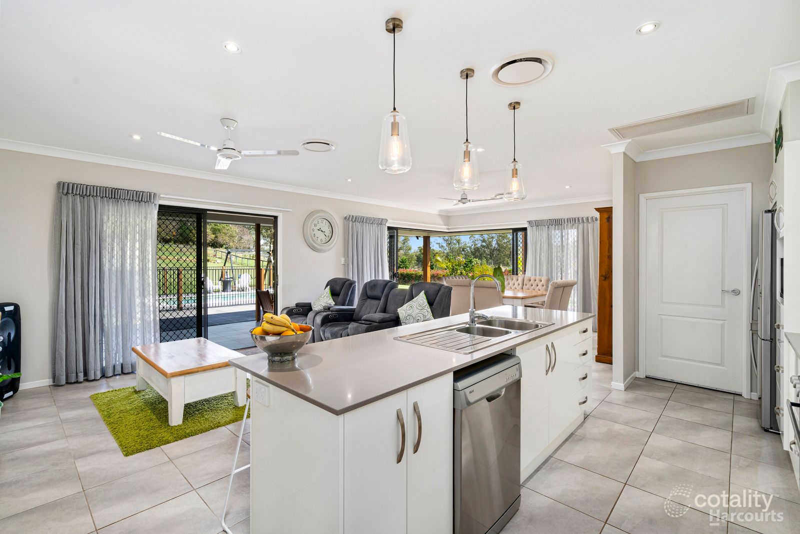 7-13 Tutin Cres, Woodhill, QLD 4285