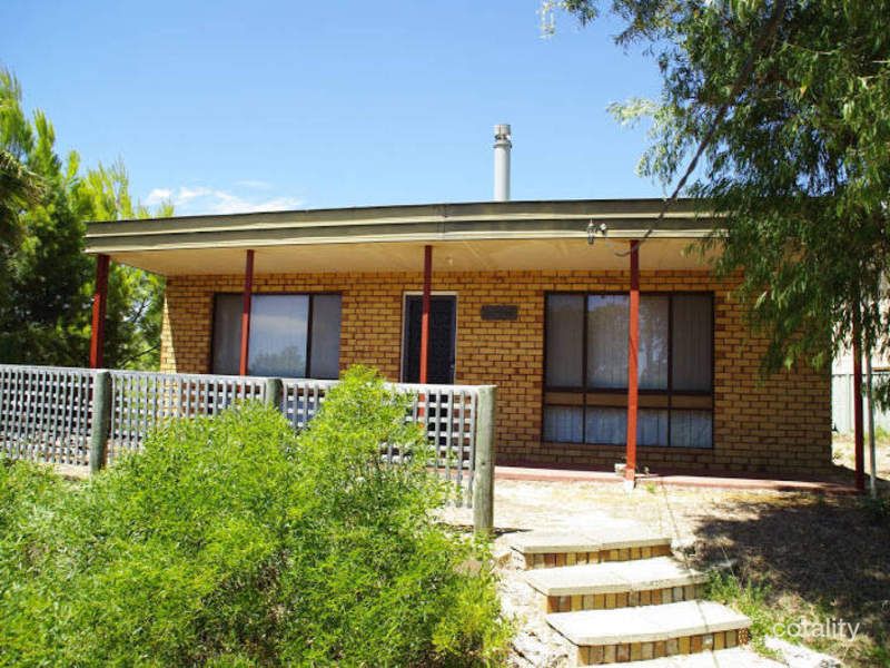 12 Martin Ct, Binningup, WA 6233