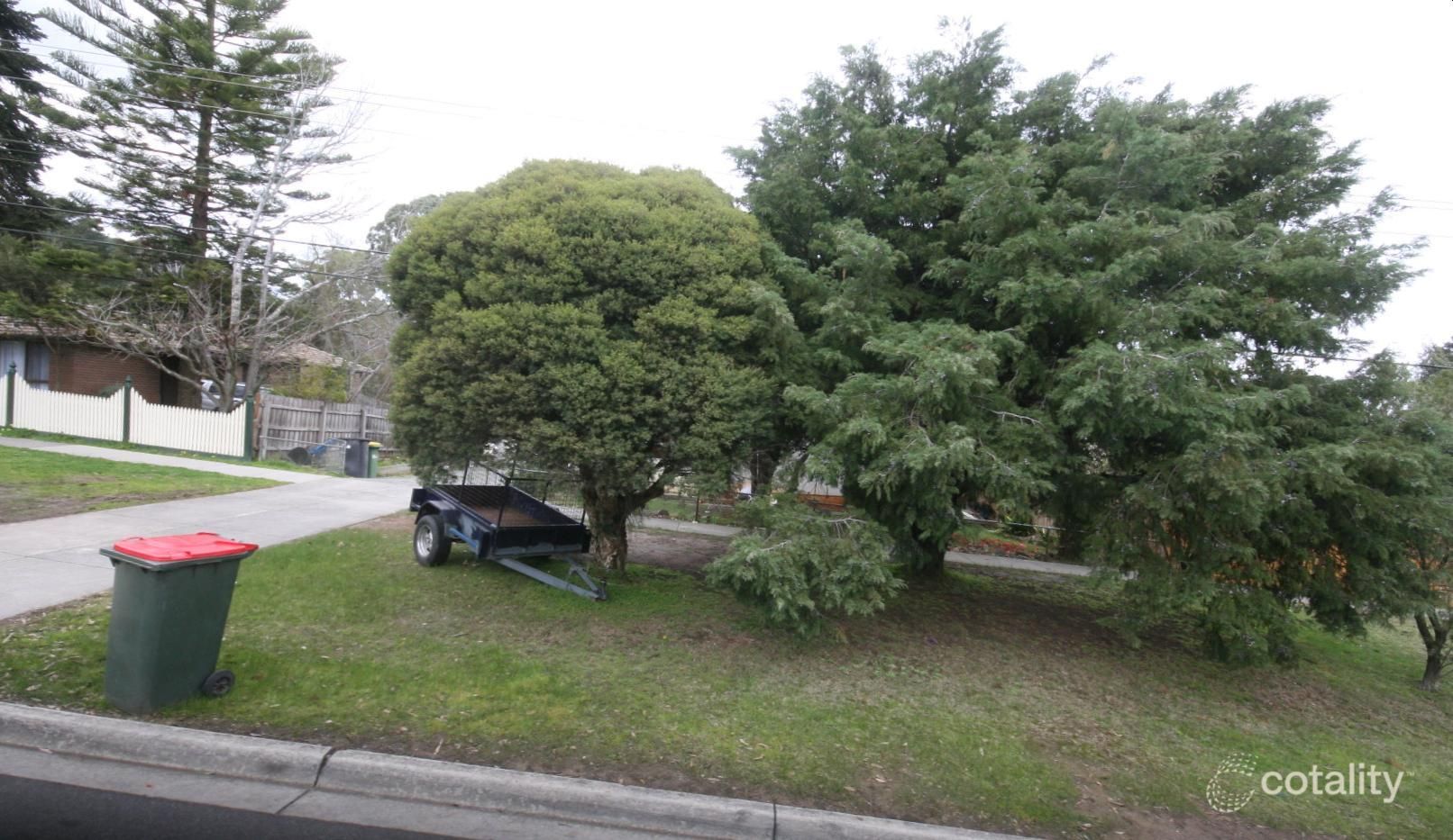 4 Olivebank Rd, Ferntree Gully, VIC 3156