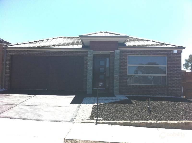2 Cabarita Cres, South Morang, VIC 3752