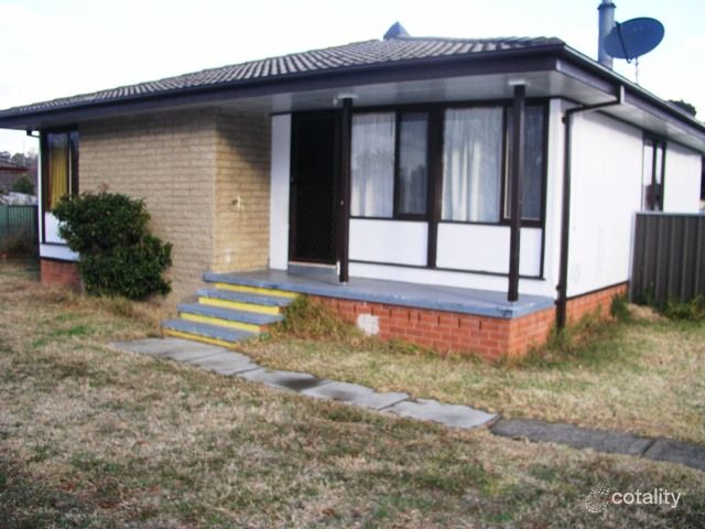 10 Mirral Way, Orange, NSW 2800