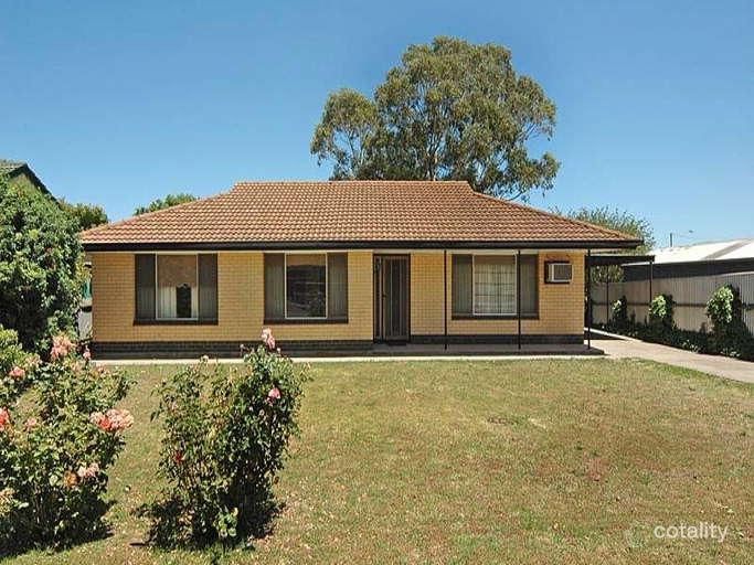 21 Gilbertson Ave, Morphett Vale, SA 5162