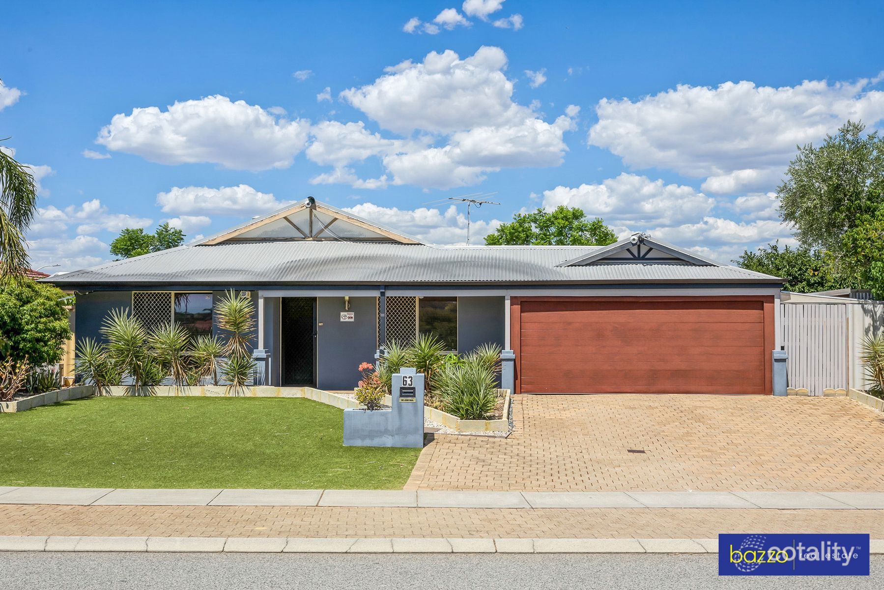 63 Bloodwood Dr, Marangaroo, WA 6064