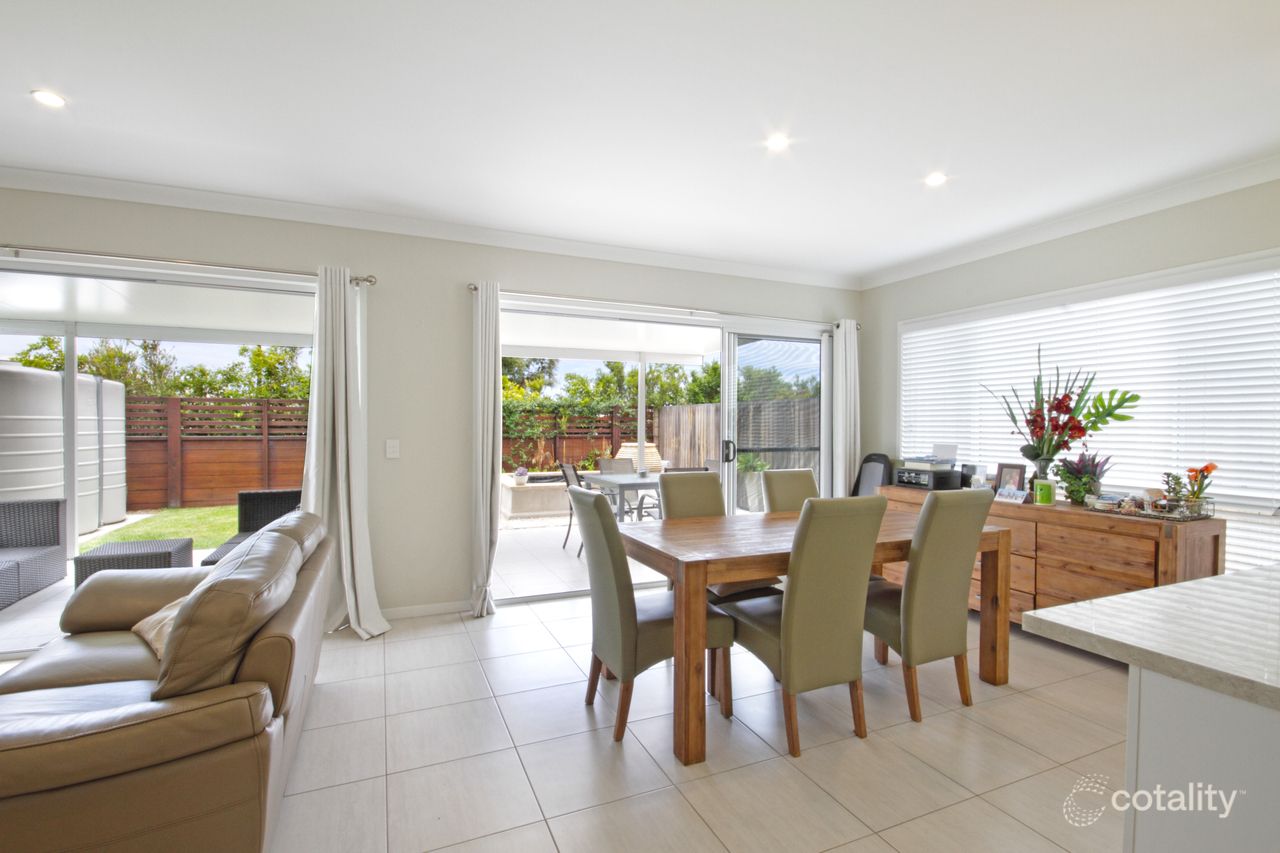 11 Promontory St, Birtinya, QLD 4575