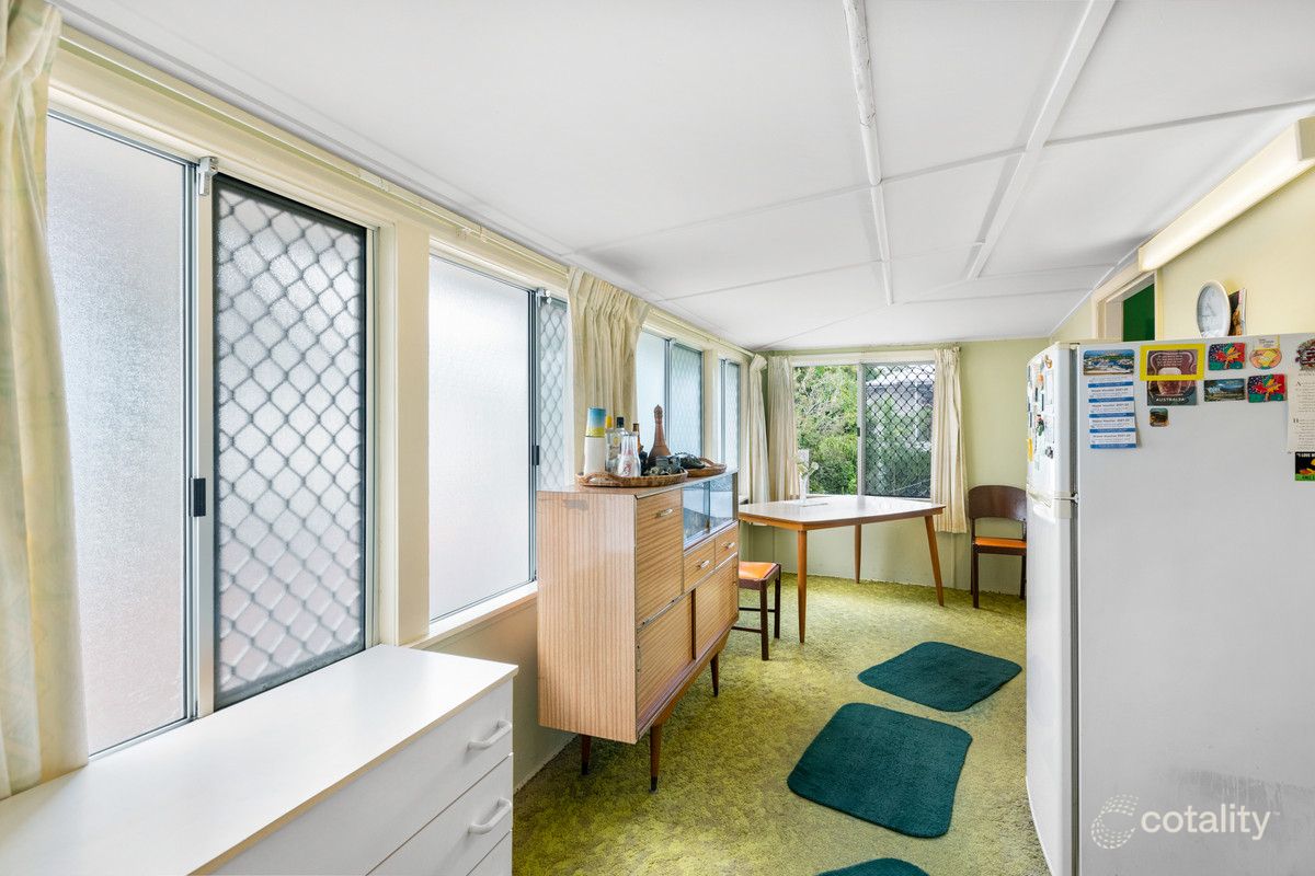 15 Donaldson St, Greenslopes, QLD 4120