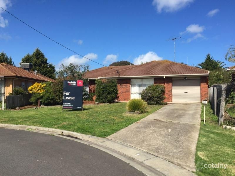 30 Schmitt Ct, Whittington, VIC 3219