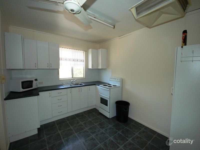 86 Crane St, Longreach, QLD 4730