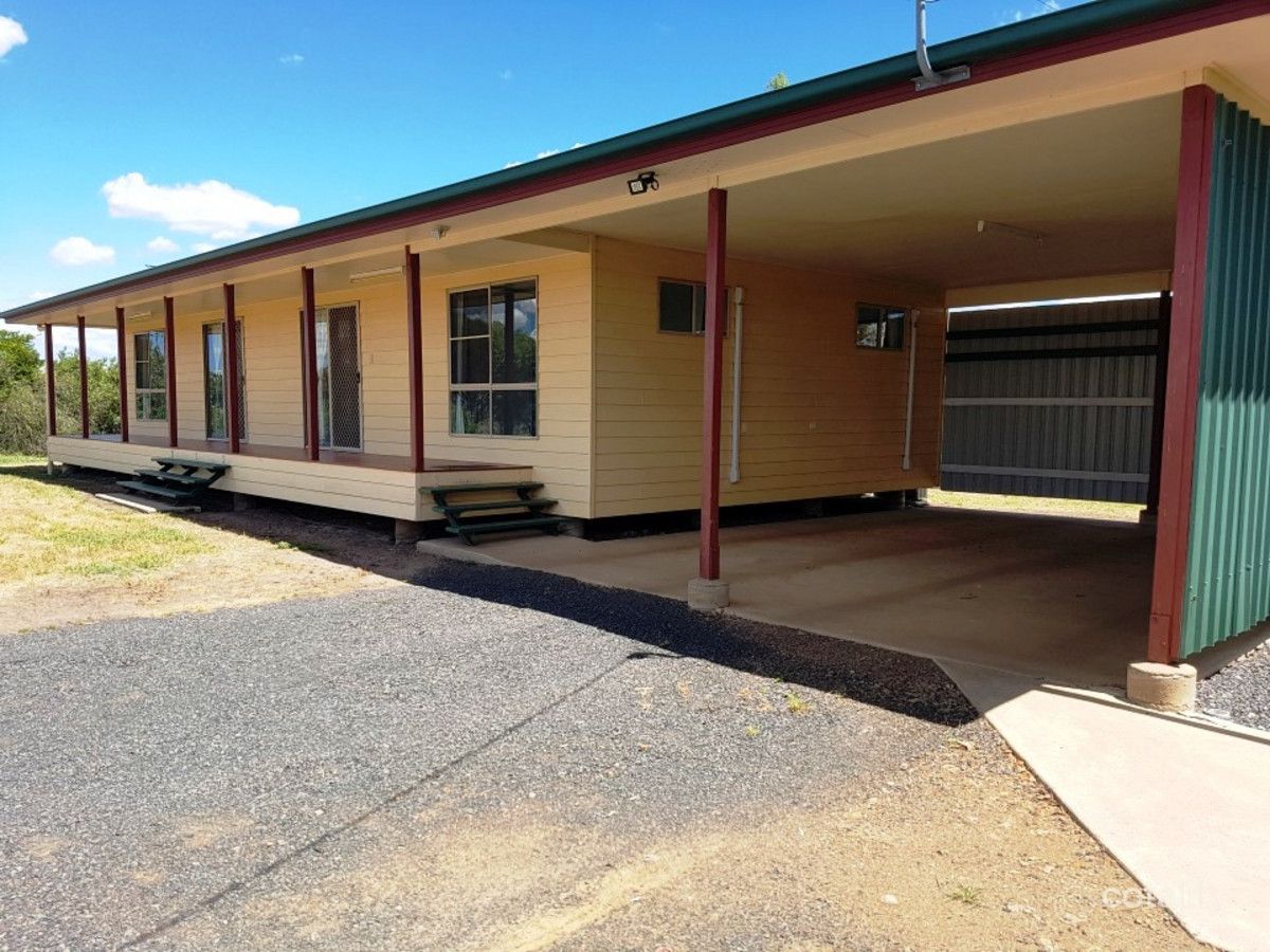 25 Yarrala Rd, Dalby, QLD 4405
