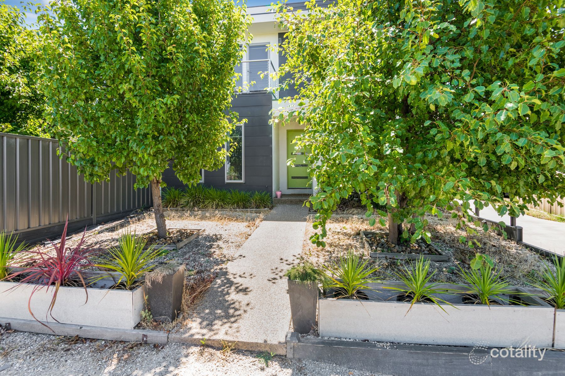 2/3 Ryan St, North Bendigo, VIC 3550