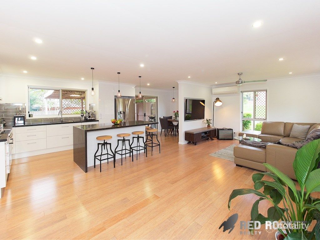 1 Hush Pl, Rochedale South, QLD 4123