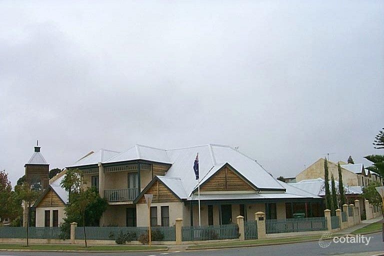47 Richmond Crcs, East Fremantle, WA 6158