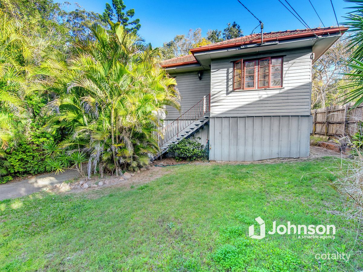 11 Edna St, Goodna, QLD 4300