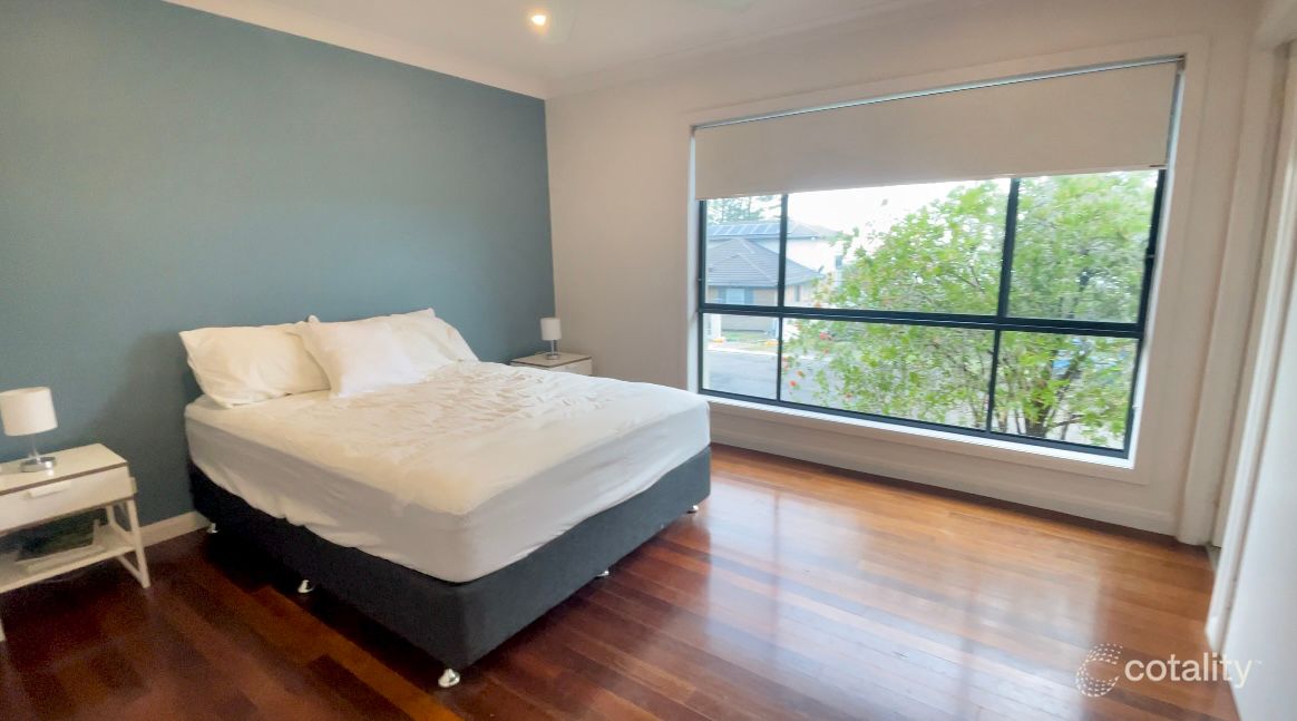 35 Ocean View Pde, Caves Beach, NSW 2281