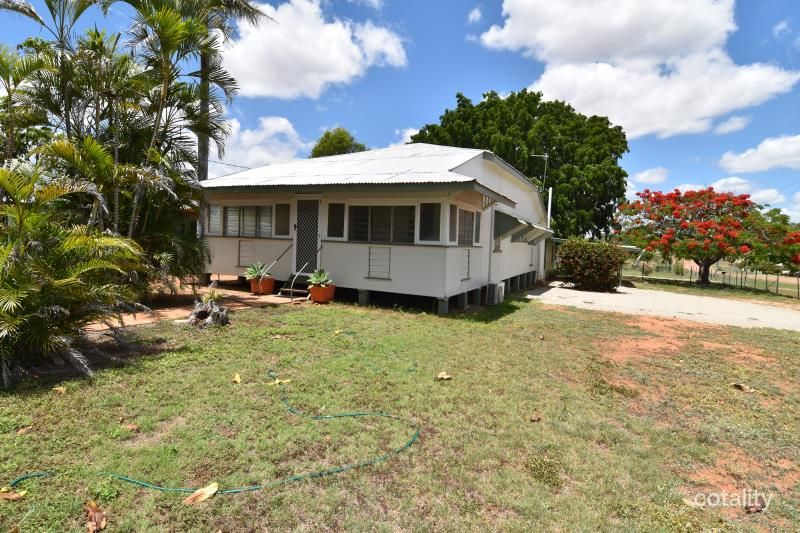 22 Gordon St, Richmond Hill, QLD 4820