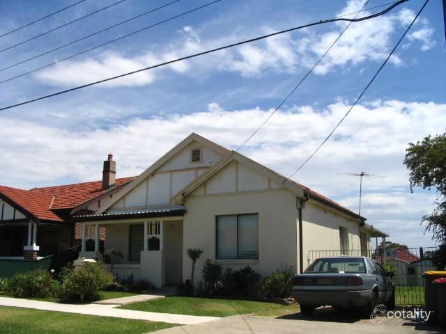 37 Shackel Ave, Kingsgrove, NSW 2208