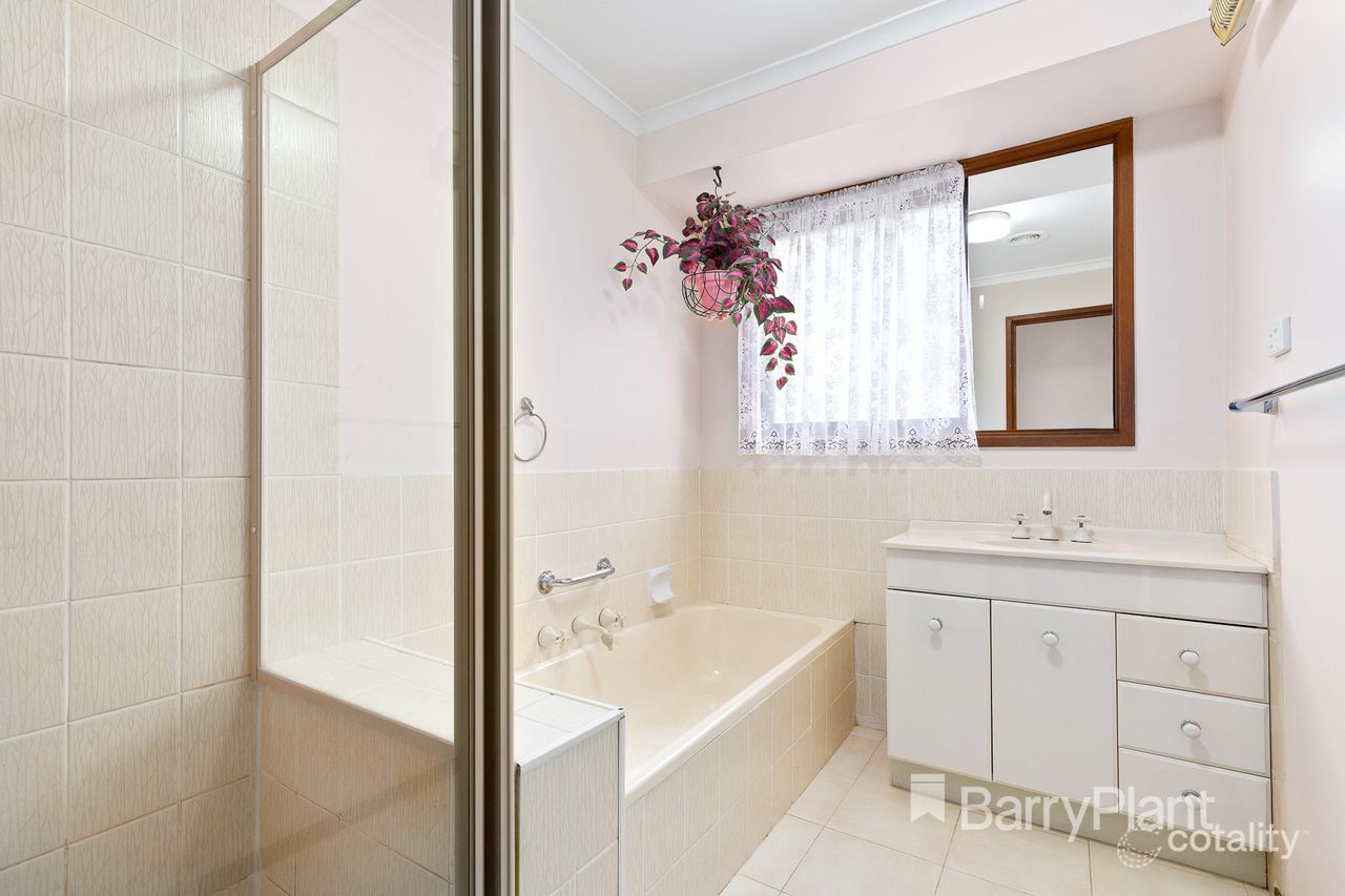 3 Garden Ave, Boronia, VIC 3155