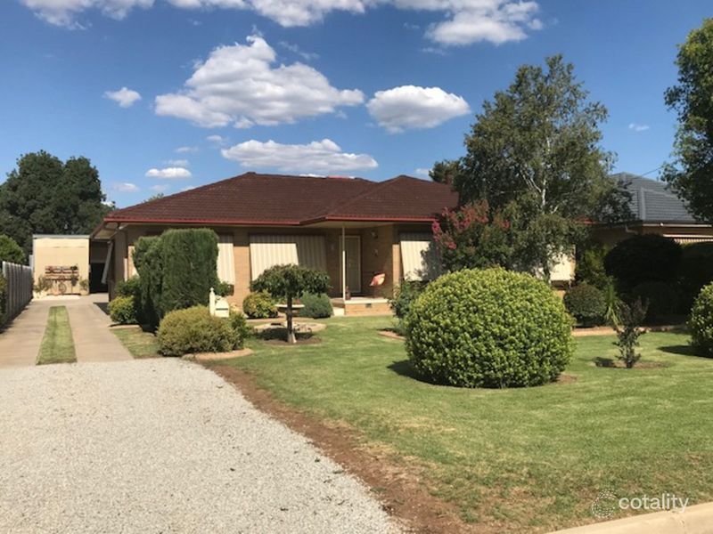 37 Niemur St, Barham, NSW 2732