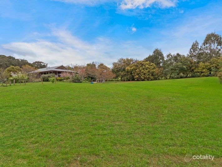 161 Kings Rd, Kinglake West, VIC 3757