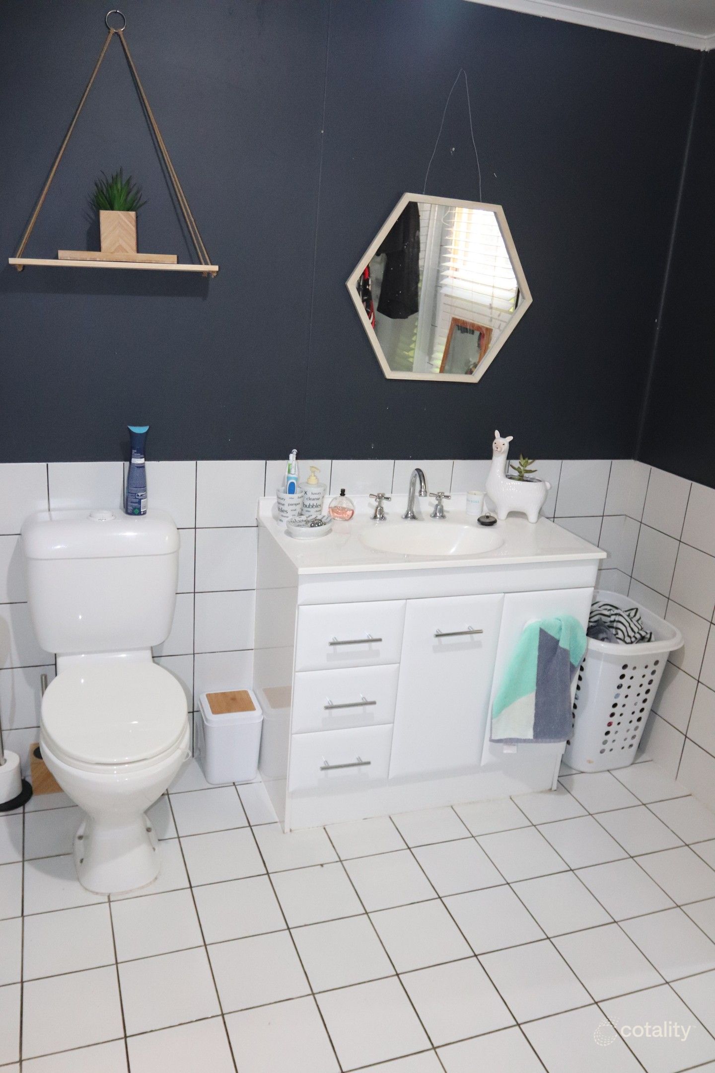 155 Parry St, Charleville, QLD 4470