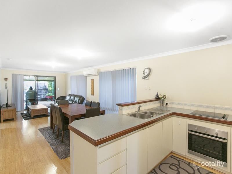 10 Mia Ct, Ellenbrook, WA 6069