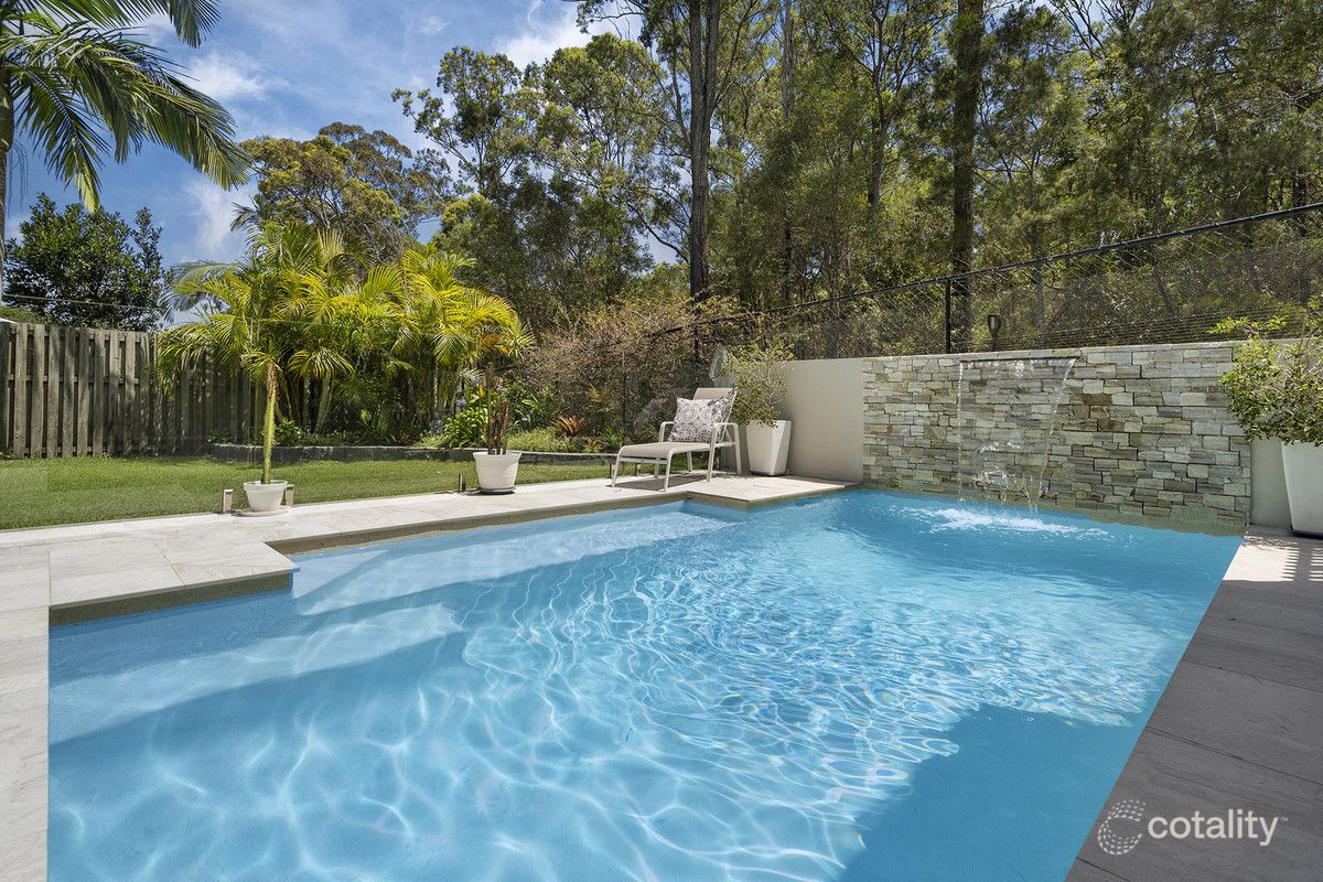 18 Bakers Ridge Dr, Oxenford, QLD 4210