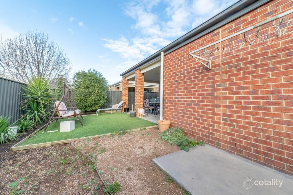 5 Saltbush St, Jackass Flat, VIC 3556