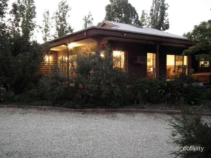 13 Park St, Nagambie, VIC 3608