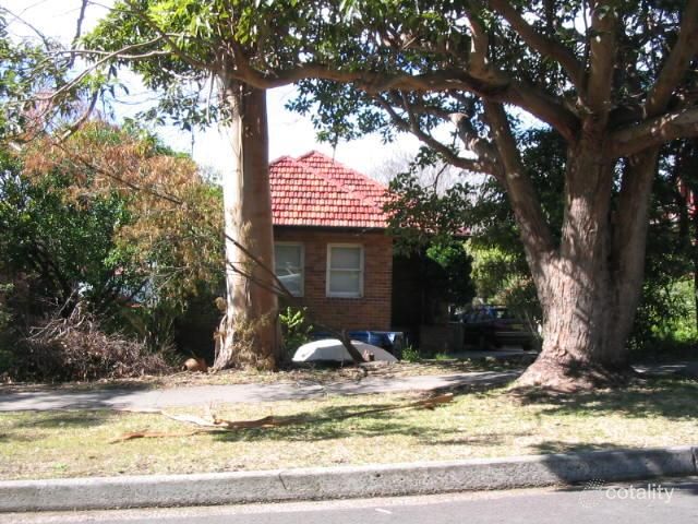 32 Fromelles Ave, Seaforth, NSW 2092