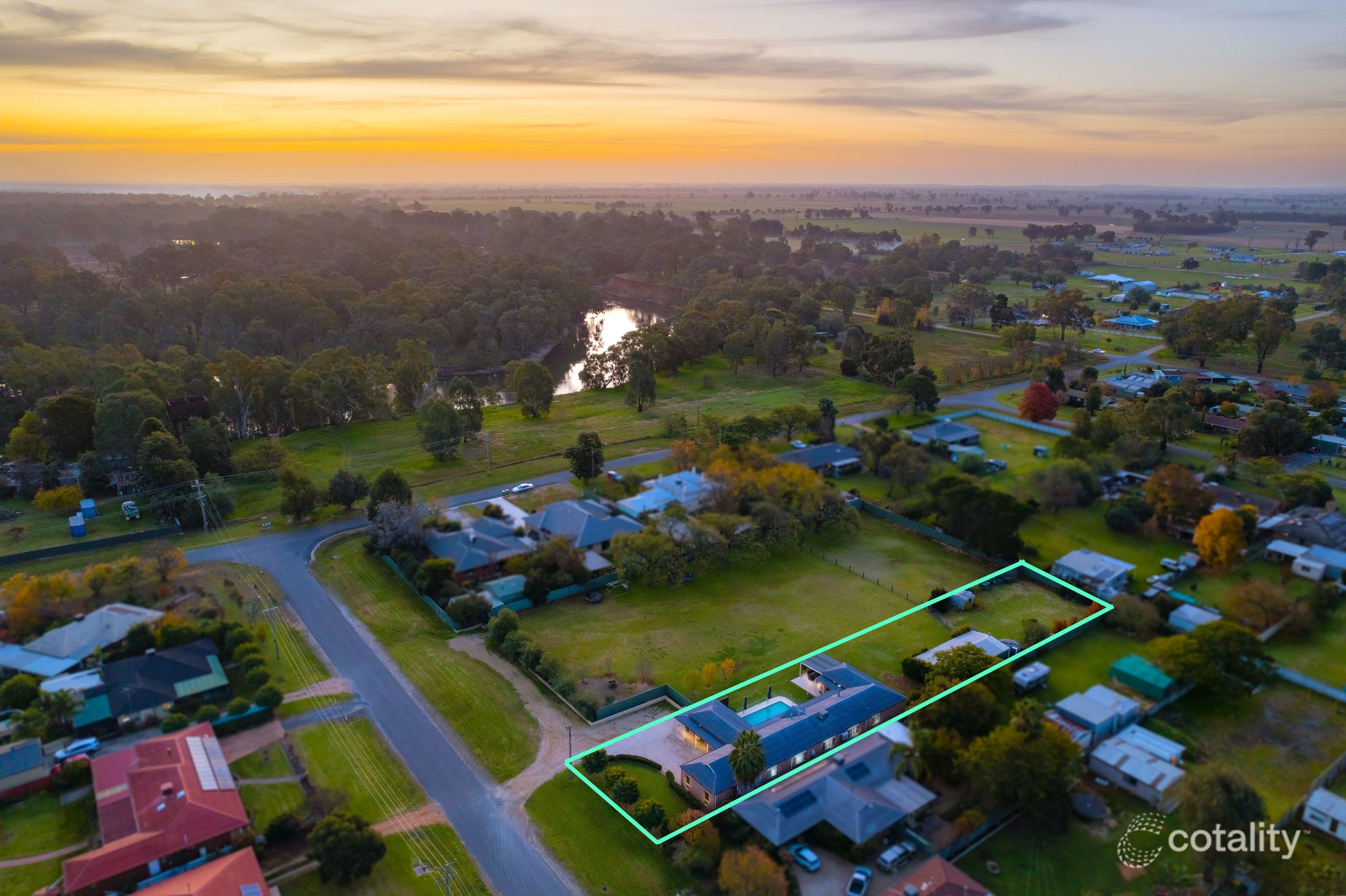 9 Pell St, Howlong, NSW 2643